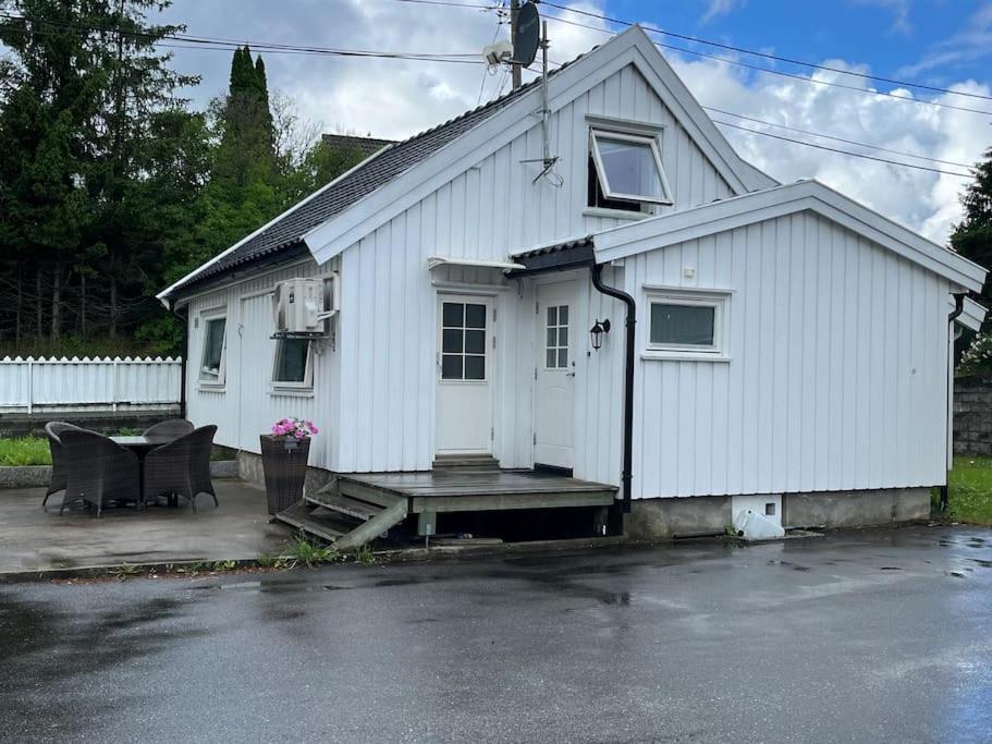 Sjarmerende Hus I Vennesla Exterior foto